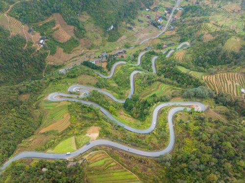 How long is the Ha Giang loop? Complete guide to distance, duration & itinerary