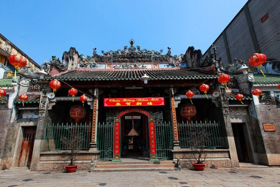 Discover Thien Hau Pagoda - A historic Chinese temple in Saigon