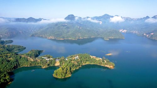 The majestic Da River: A journey through wild nature and Vietnamese culture