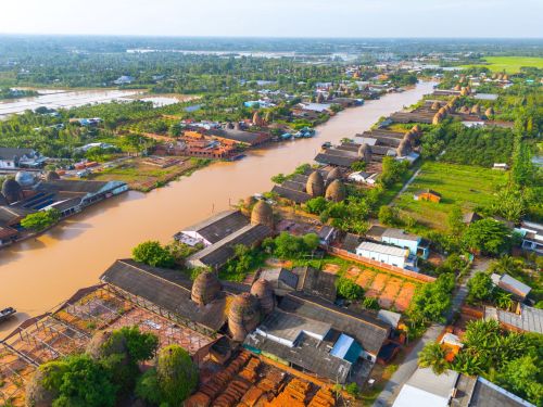 3-Day Mekong Delta Tour: Coconut Homestay Experience in Ben Tre