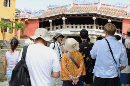 Vietnam Group Tours: Small Group, Private Group and Fixed Departure Options