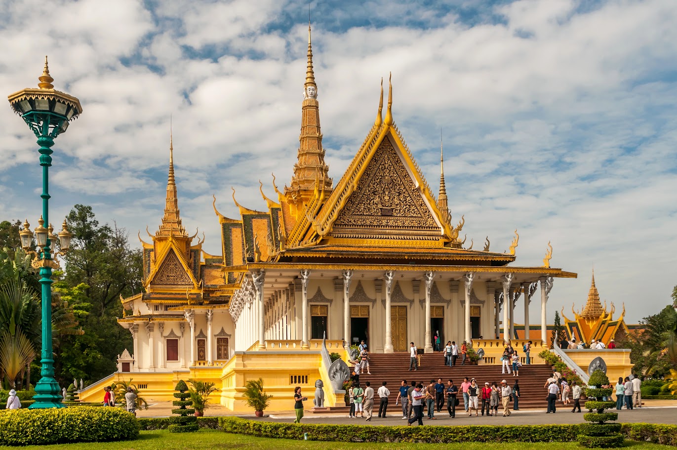 cambodia-and-vietnam-tours-2