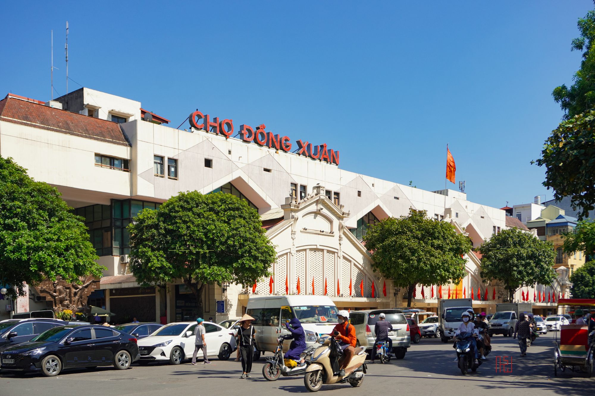 cho-dong-xuan-nks
