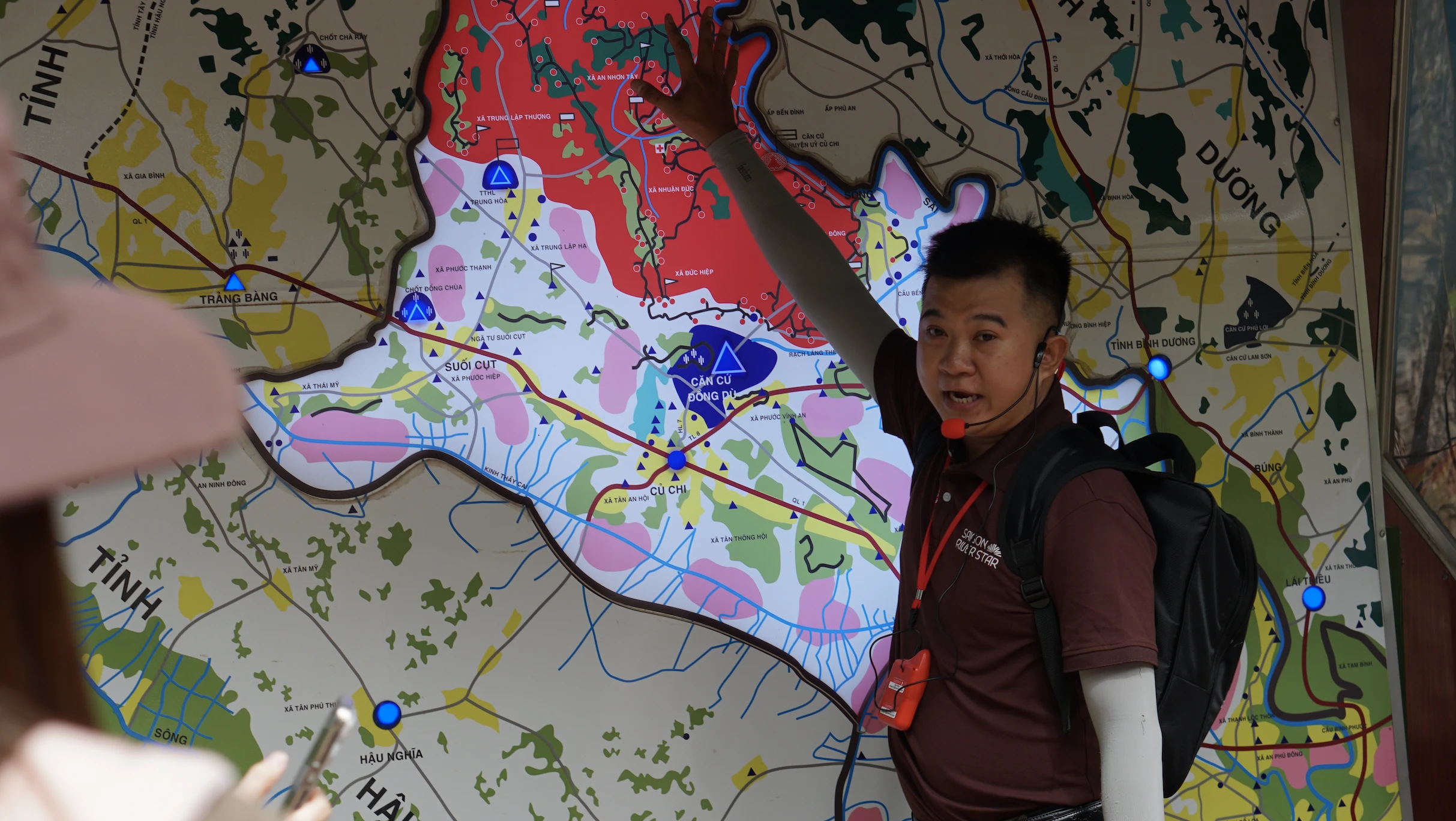 cu-chi-tunnels-tour-2