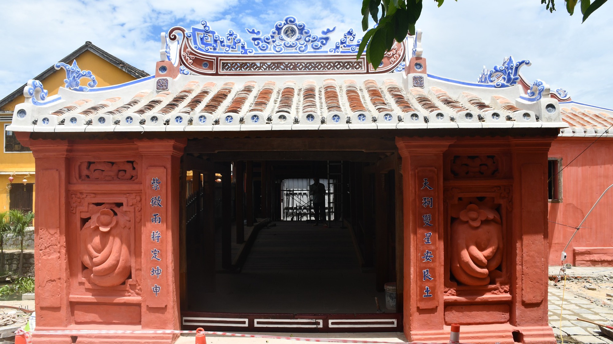 chua-cau-is-a-unique-blend-of-three-cultures
