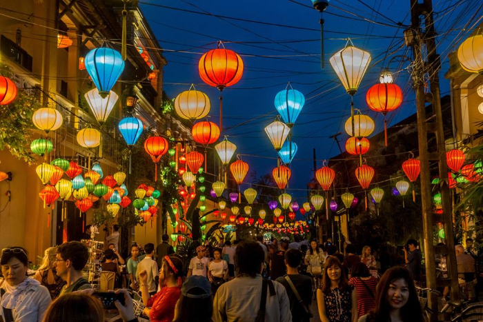 lantern-streets