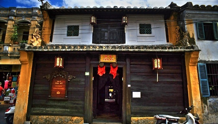 tan-ky-ancient-house
