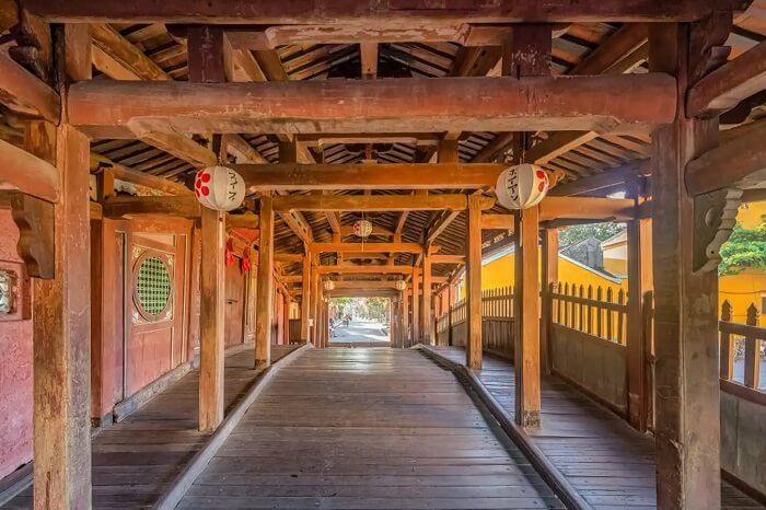 the-architecture-inside-the-bridge