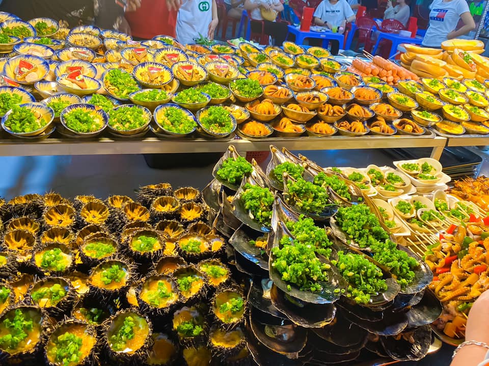 hai-san-cho-dem-phu-quoc