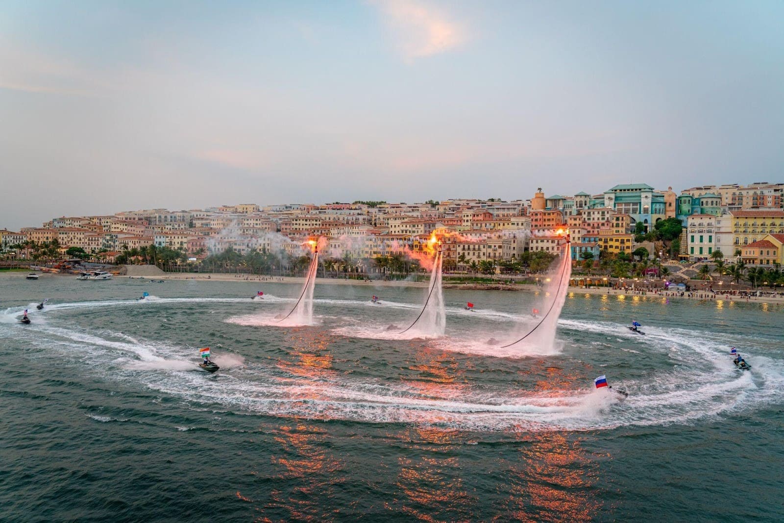 experience-awaken-sea-show