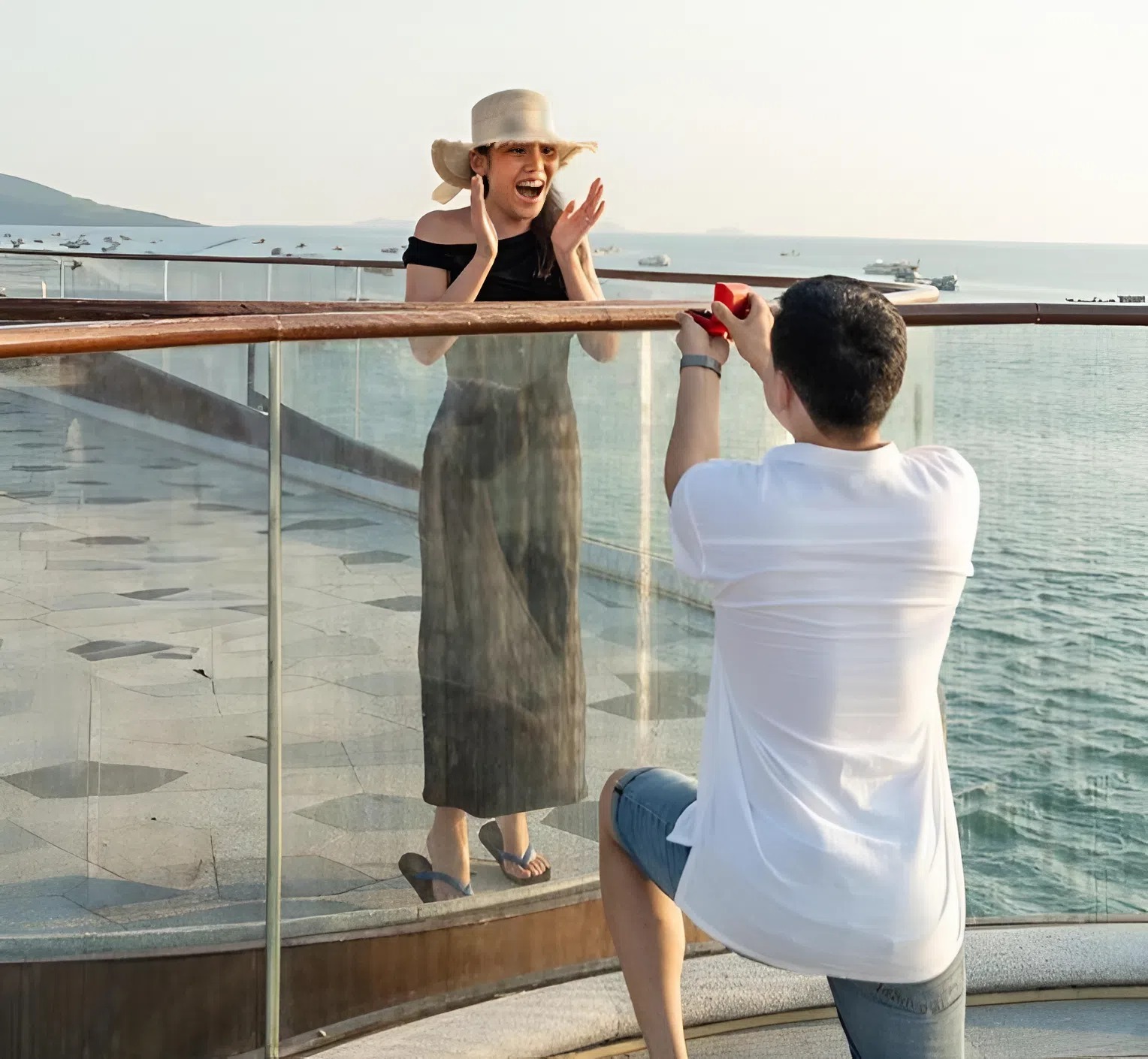 kiss-bridge-phu-quoc-is-a-perfect-place-for-romantic-proposal