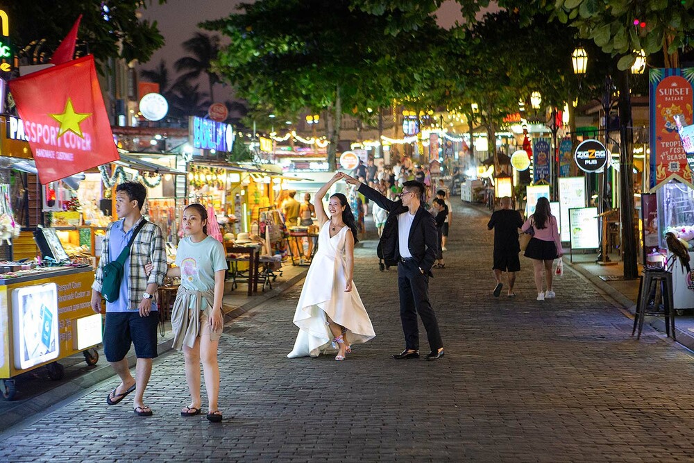 walking-street-phu-quoc