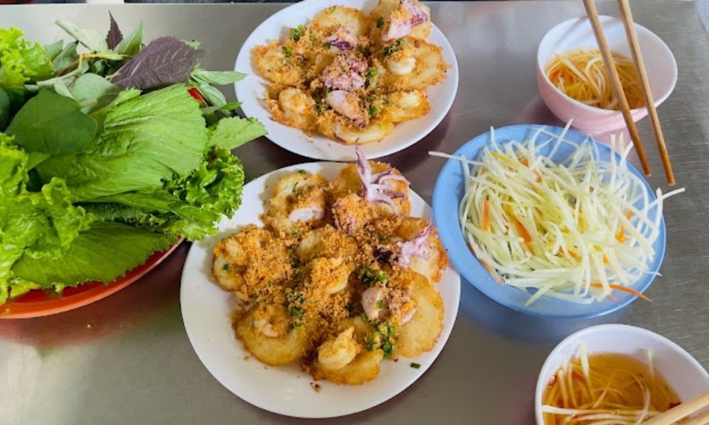 Bánh Khọt Cây Tre