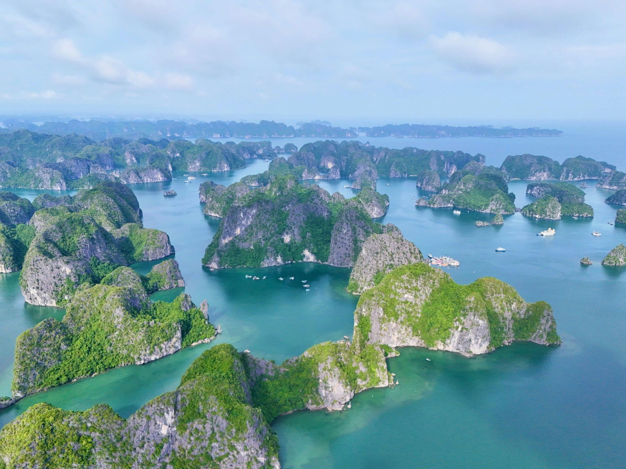 first-time-couple-lan-ha-bay