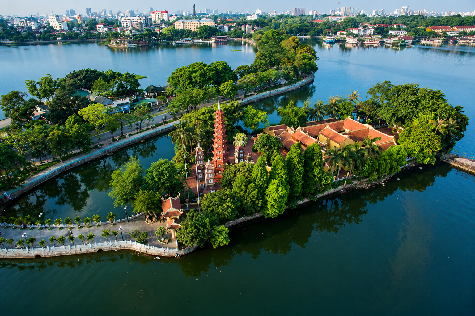 ha-noi-or-ho-chi-minh