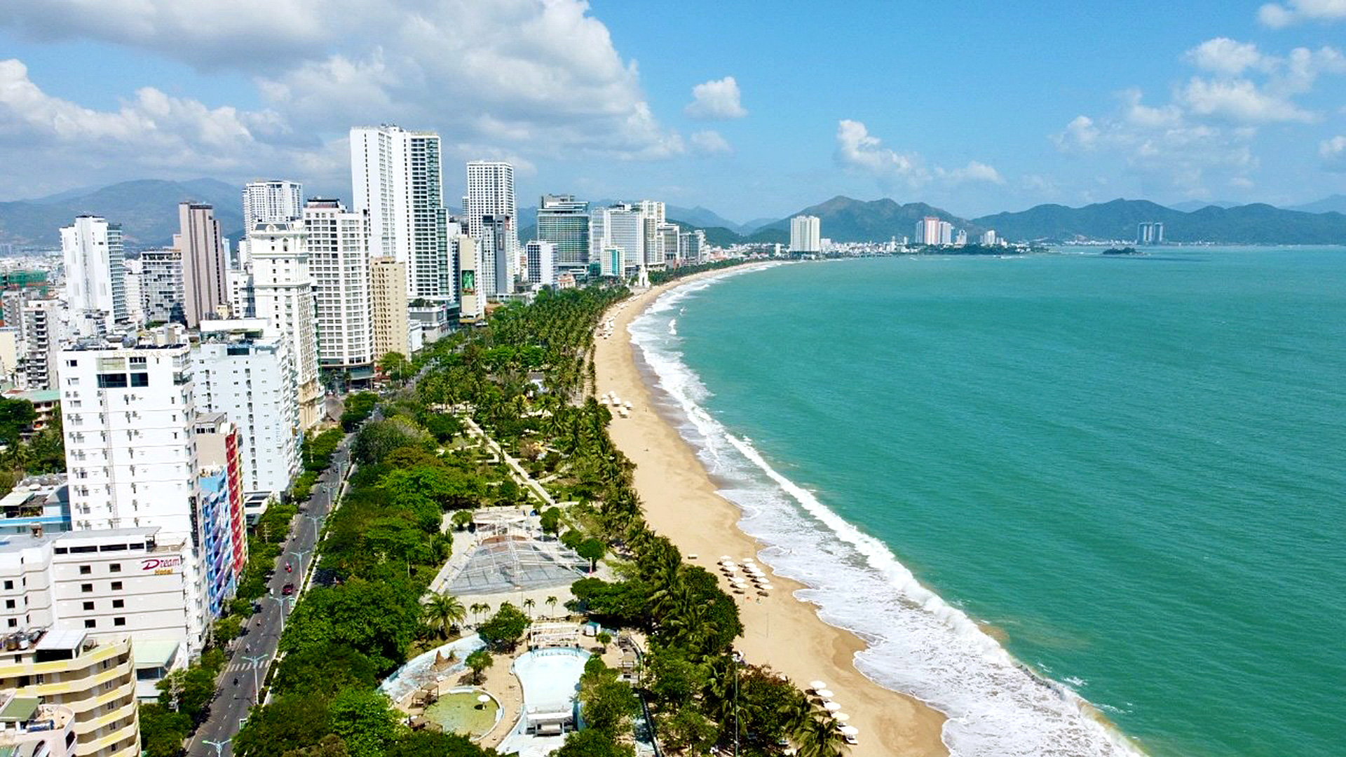 hoi-an-or-nha-trang-3