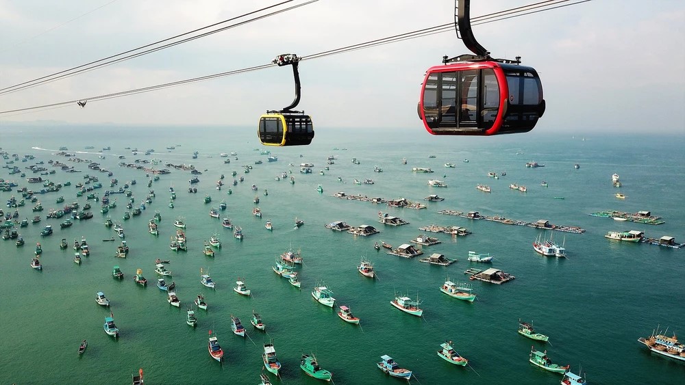 hon-thom-island-cable-car-2