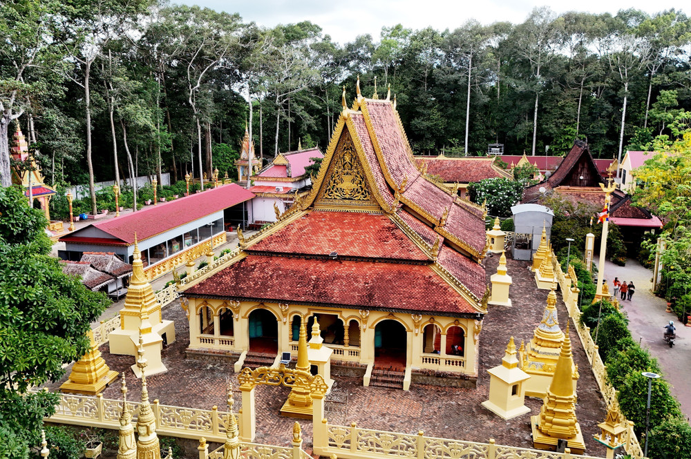 tra-vinh-khmer-temples-and-cultural-heritage