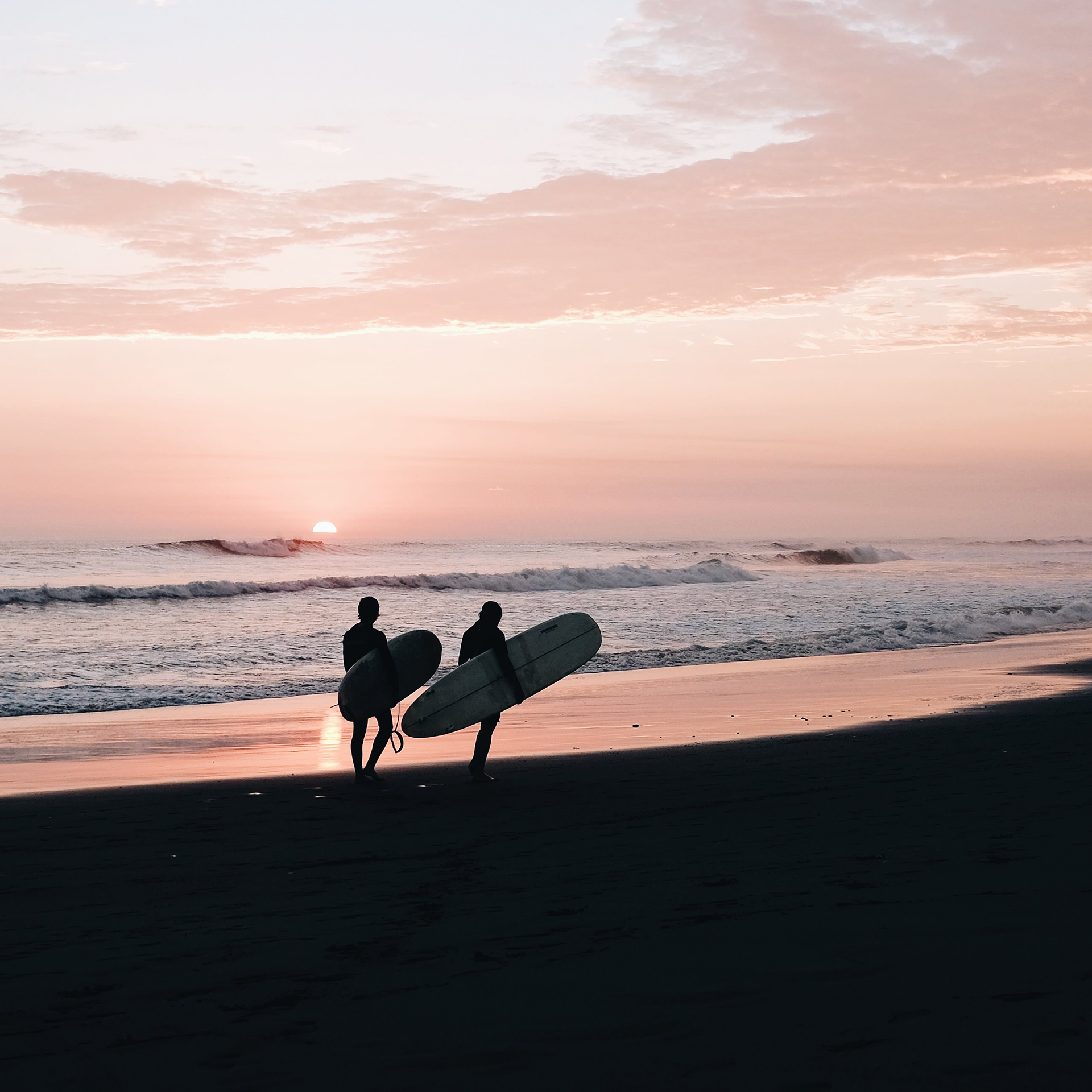 Malibu Beach suitable for practicing basic surfing skills