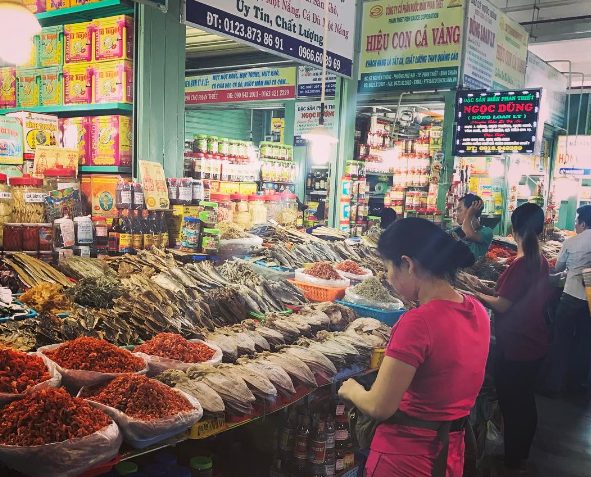 mui-ne-night-market