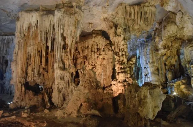 Tien Ong Cave