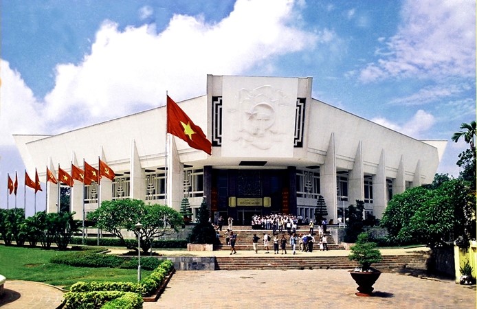 ho-chi-minh-museum-hanoi5